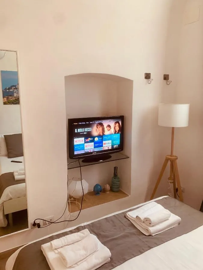 White House Apartment Bari